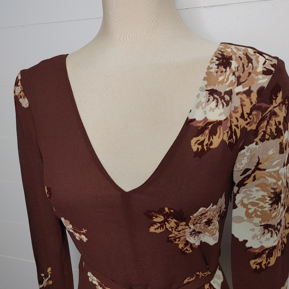 Aritzia Little Moon Cordata mini dress size 00 - Picture 3 of 13